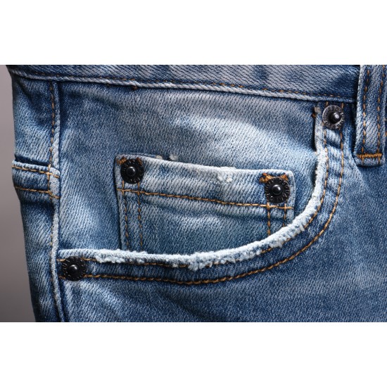Dsquared216