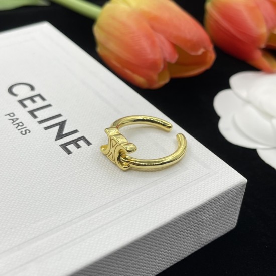 Celine Ring