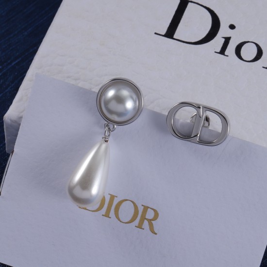 Dior Earrings