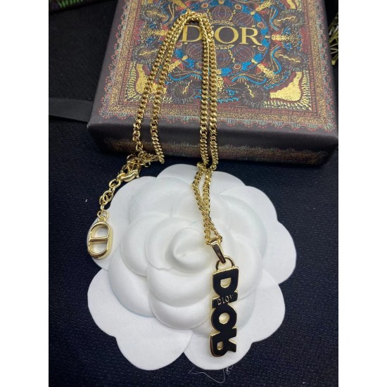 Dior Necklace