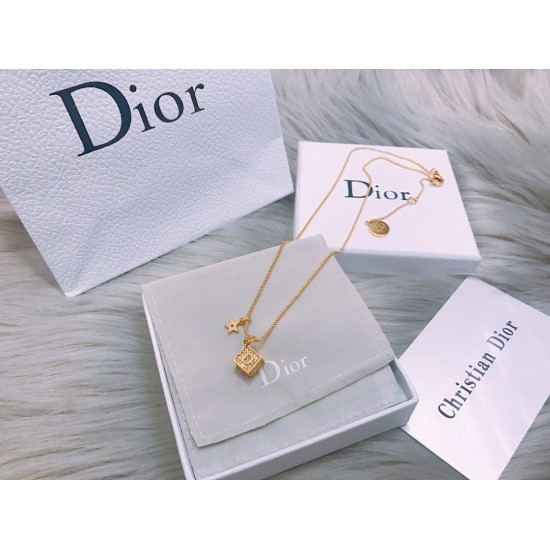 Dior Necklace