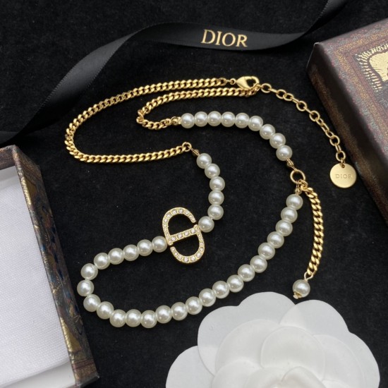 Dior Necklace