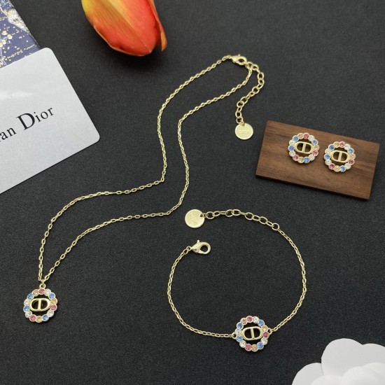 Dior Necklace