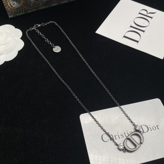 Dior Necklace