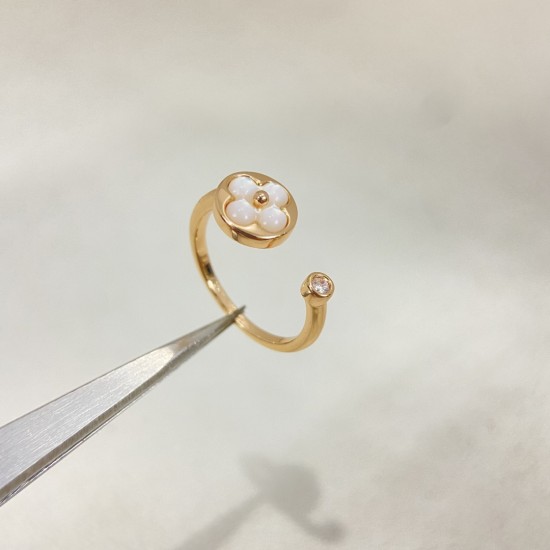 LV Ring