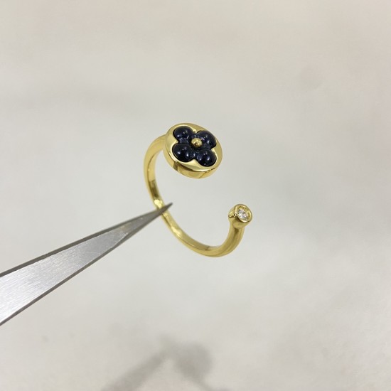 LV Ring