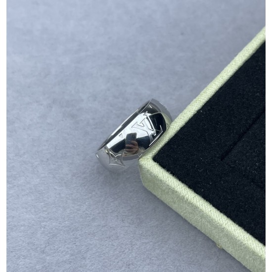 LV Ring