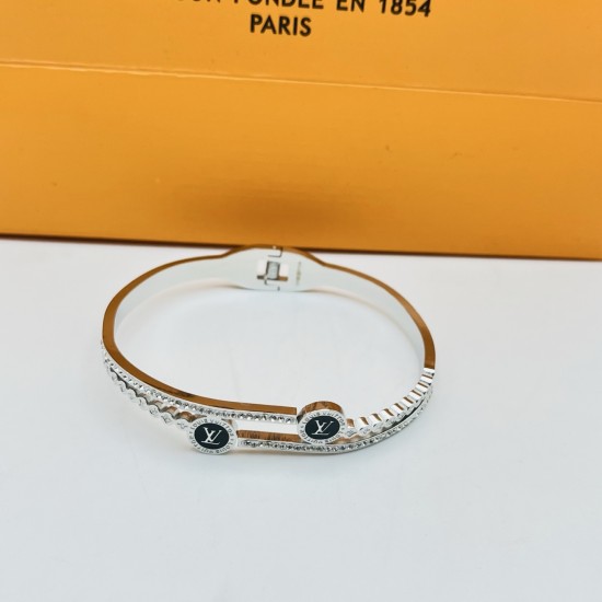 LV Jewelry Bracelet