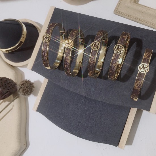 LV Jewelry Bracelet