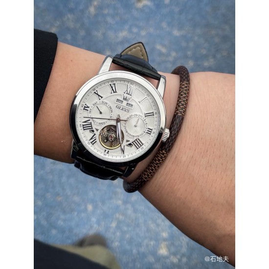 LV Jewelry Bracelet: $20 with box; $17 without box