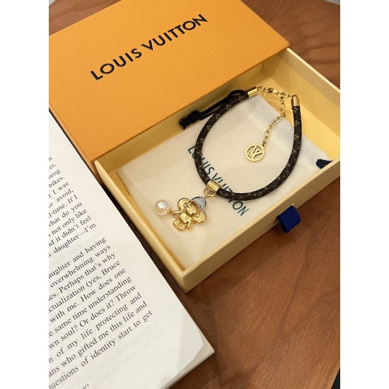 LV Jewelry Bracelet