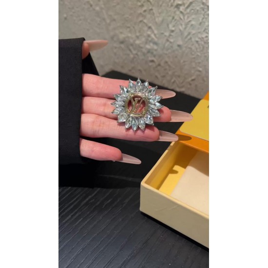 LV Jewelry Ring 