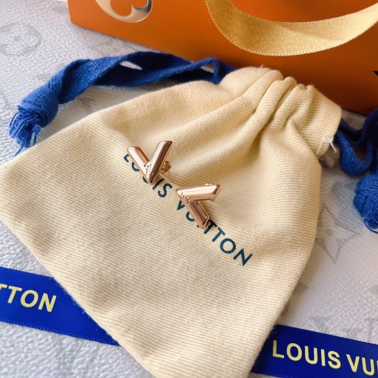 LV Jewelry Ring 