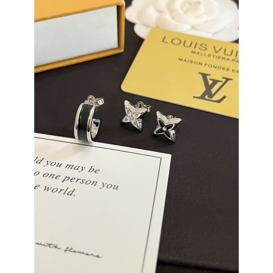 LV Jewelry Ring 