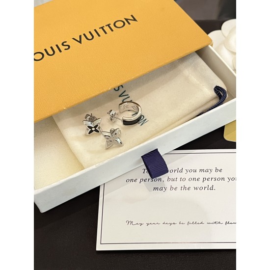 LV Jewelry Ring 