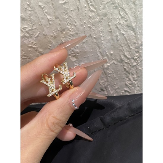 LV Jewelry Ring 