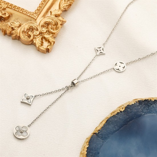 LV Jewelry Ring 