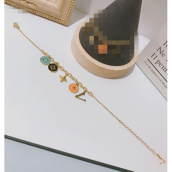 LV Jewelry Necklace: $20–$25 with box; $17–$22 without box