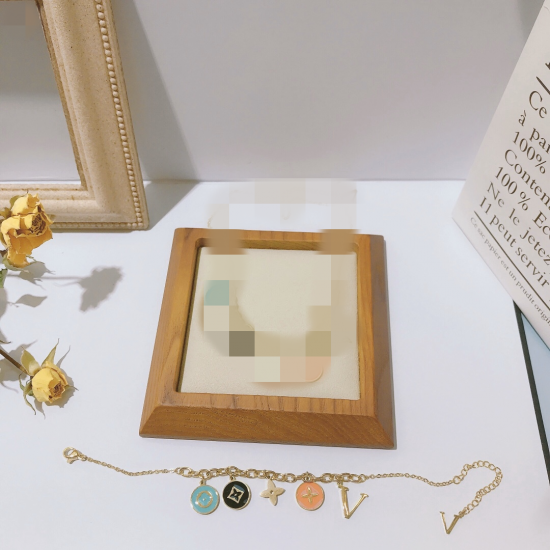 LV Jewelry Necklace: $20–$25 with box; $17–$22 without box