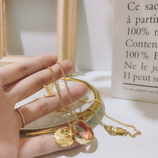 LV Jewelry Necklace: $20–$25 (with box); $17–$22 (without bo