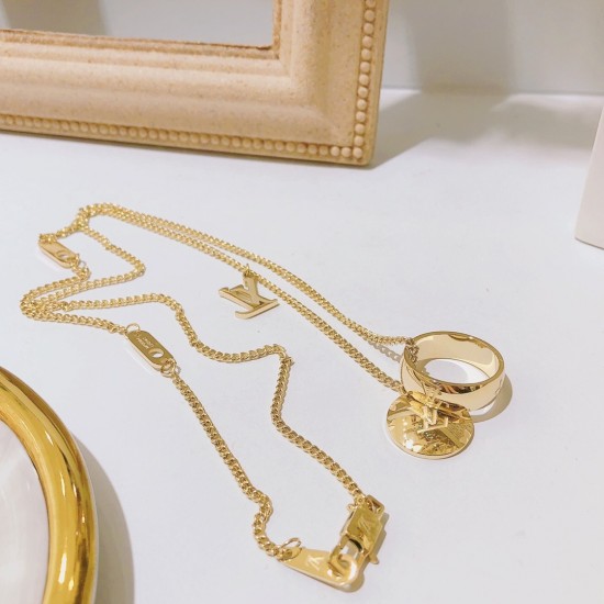 LV Jewelry Necklace: $20–$25 (with box); $17–$22 (without bo