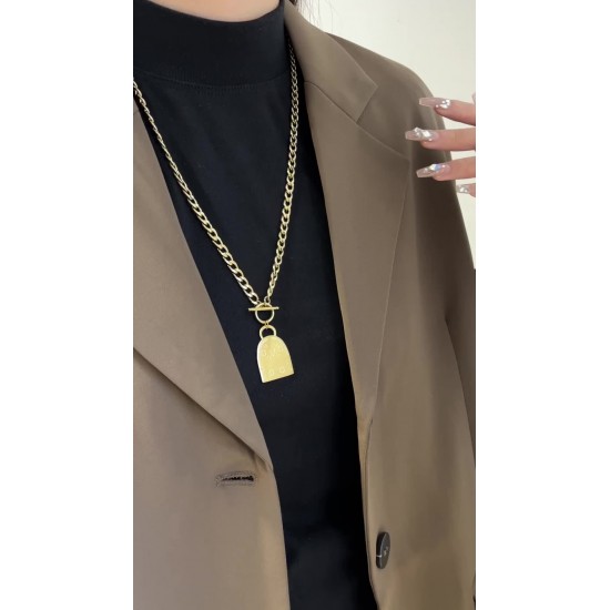 LV Jewelry Necklace: $20–$25 (with box); $17–$22 (without bo