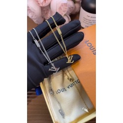 LV Jewelry Necklace: $20–$25 (with box); $17–$22 (without bo