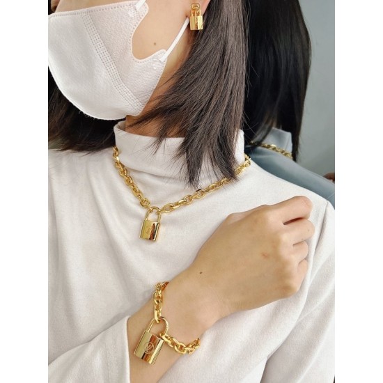 LV Jewelry Necklace: $20–$25 with box; $17–$22 without box