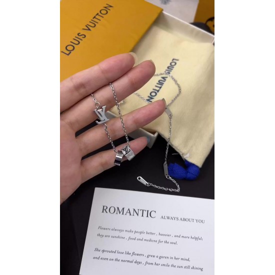 LV Jewelry Necklace: $20–$25 (with box); $17–$22 (without bo