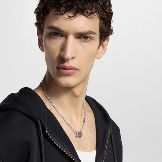 LV Jewelry Necklace: $20–$25 (with box); $17–$22 (without bo