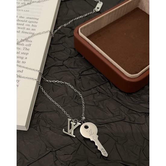 LV Jewelry Necklace: $20–$25 (with box); $17–$22 (without bo