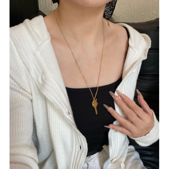 LV Jewelry Necklace: $20–$25 (with box); $17–$22 (without bo