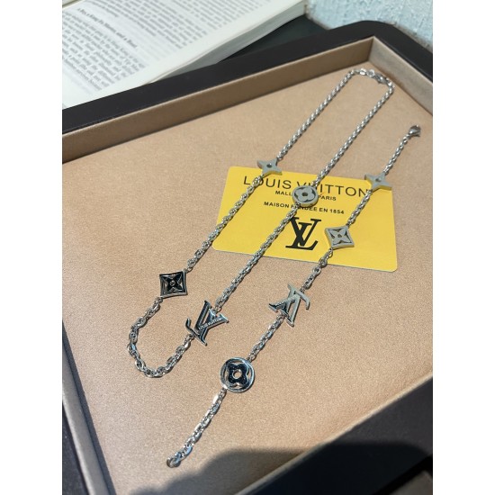 LV Jewelry Necklace: $20–$25 (with box); $17–$22 (without bo