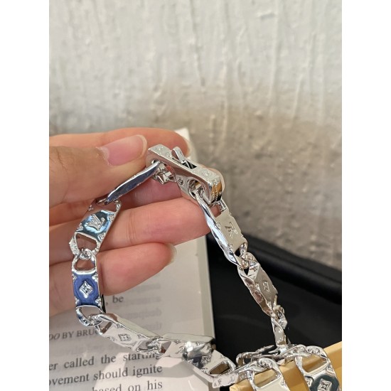 LV Jewelry Necklace: $20–$25 with box; $17–$22 without box
