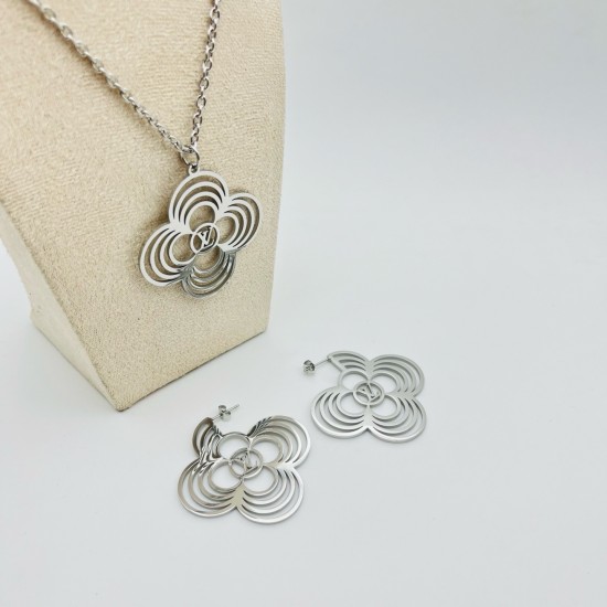 LV Jewelry Necklace: $20–$25 with box; $17–$22 without box
