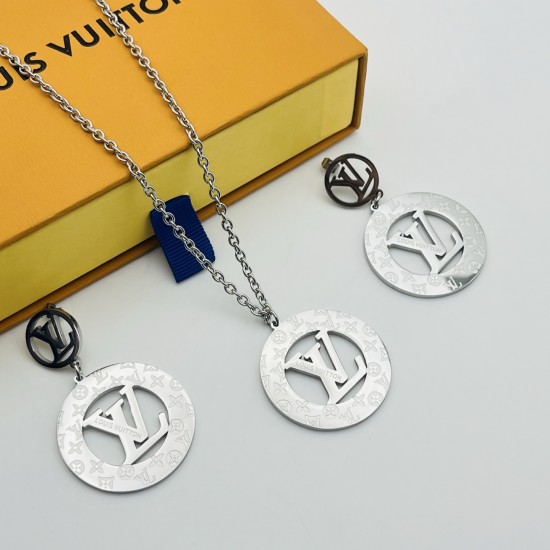 LV Jewelry Necklace: $20–$25 with box; $17–$22 without box