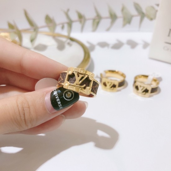 LV Jewelry Earring: $15 with box; $12 without box