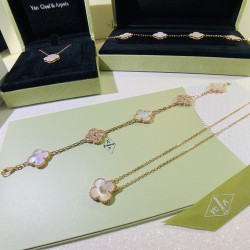 Van Cleef Bracelet