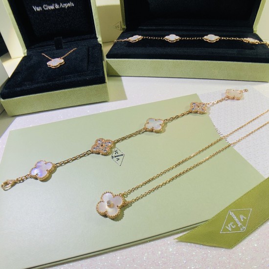 Van Cleef Bracelet