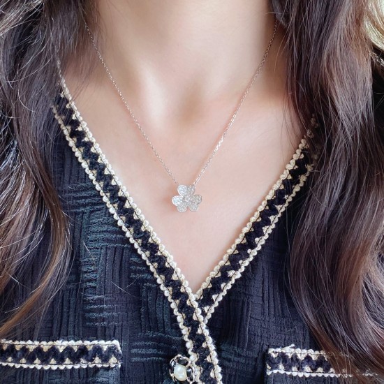 Van Cleef Necklace
