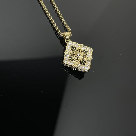 Van Cleef Necklace