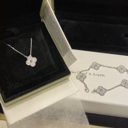 Van Cleef Necklace