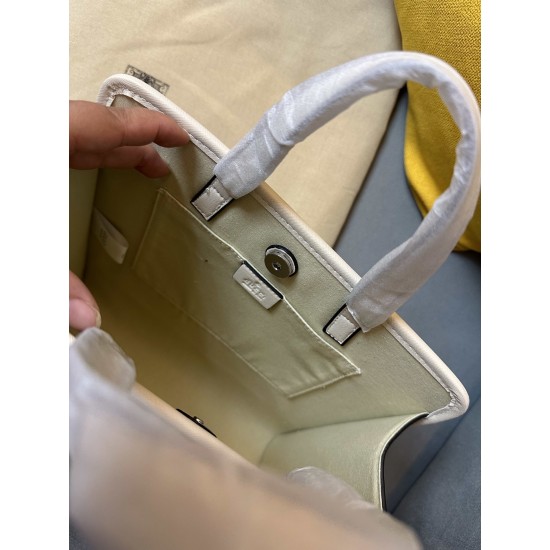 mummy bag
