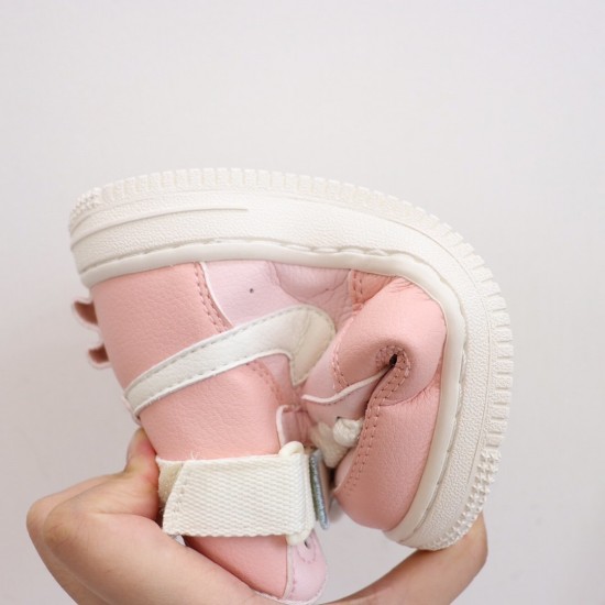 Kids' Shoes