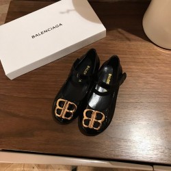 Kids' Shoes