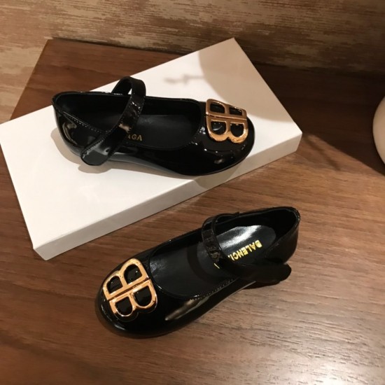 Kids' Shoes