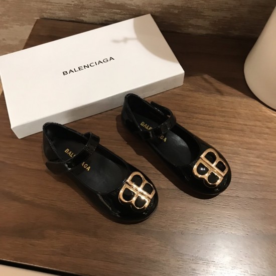 Kids' Shoes