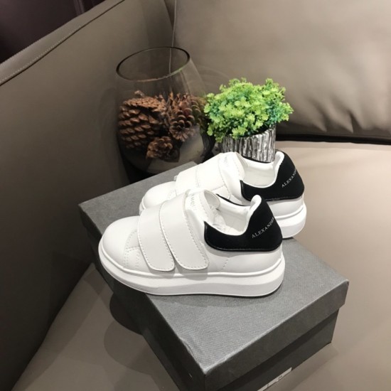Kids' Shoes