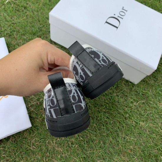 Kids' Shoes