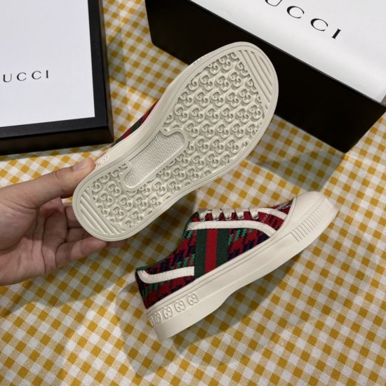 Kids' Shoes